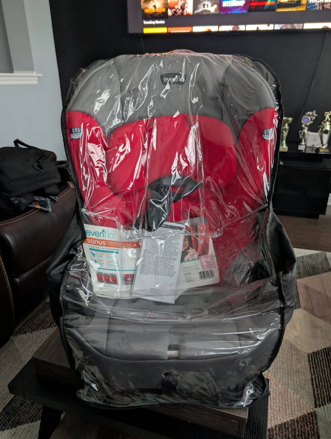 Evenflo Sonus Convertible Car Seat