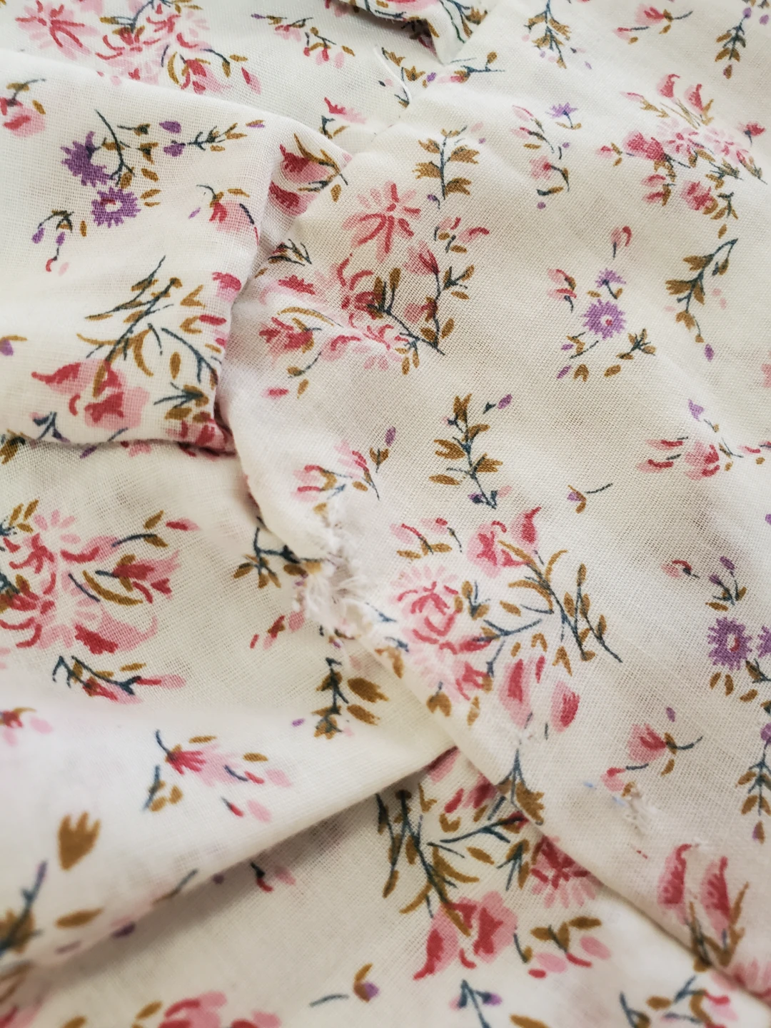 Vintage Handmade Floral Ruffled Pillow Sham 🏈 - photo 4