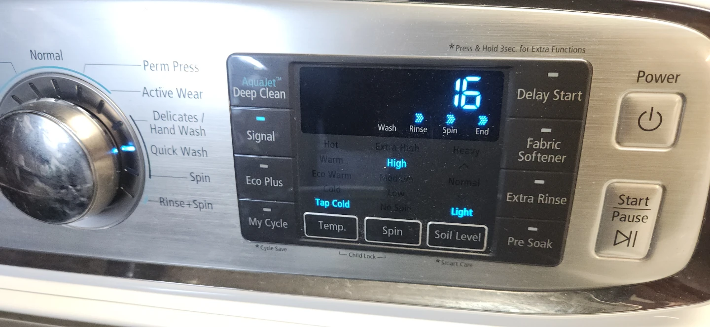 Samsung AquaJet VRT SmartCare Top Load Washer - photo 2