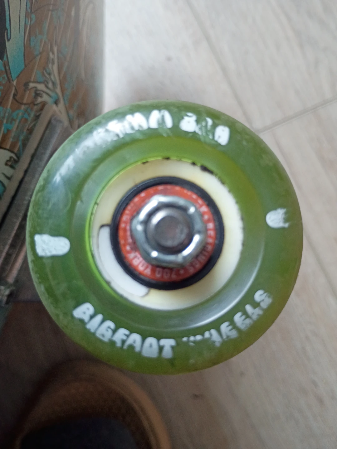Comet MD32 Skateboard with Independent Trucks - photo 5