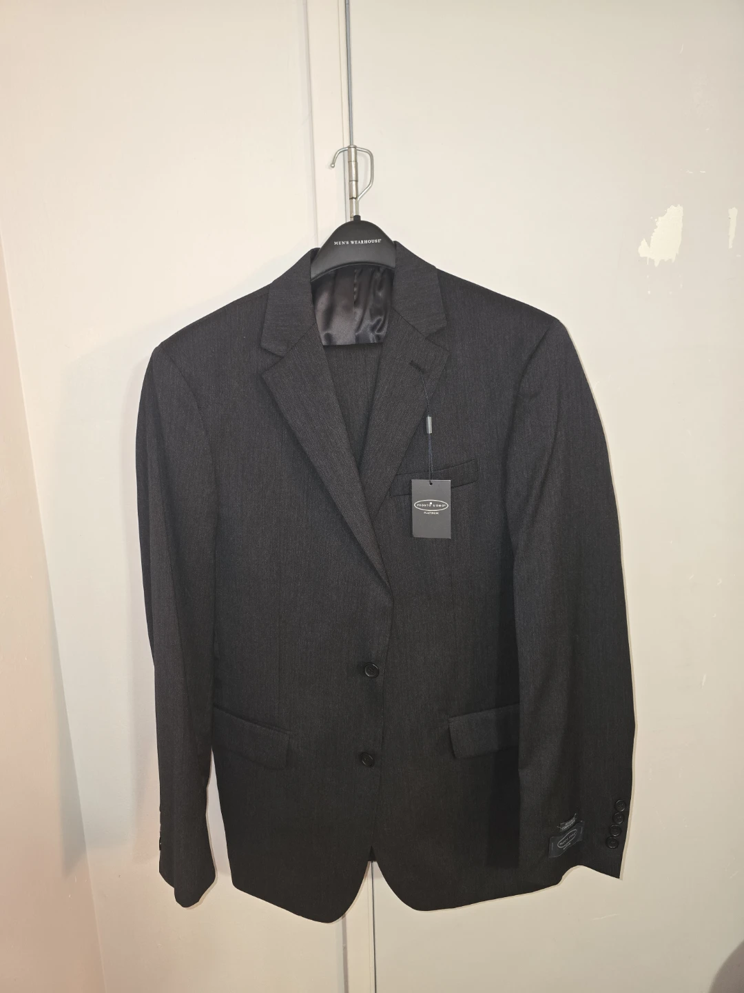 Pronto Uomo Platinum Modern Fit Suit