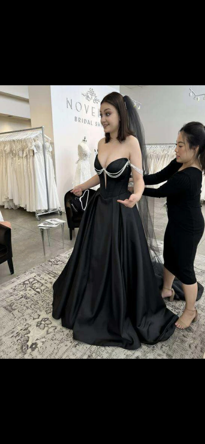 Maggie Sottero Derrick Wedding Dress - photo 2