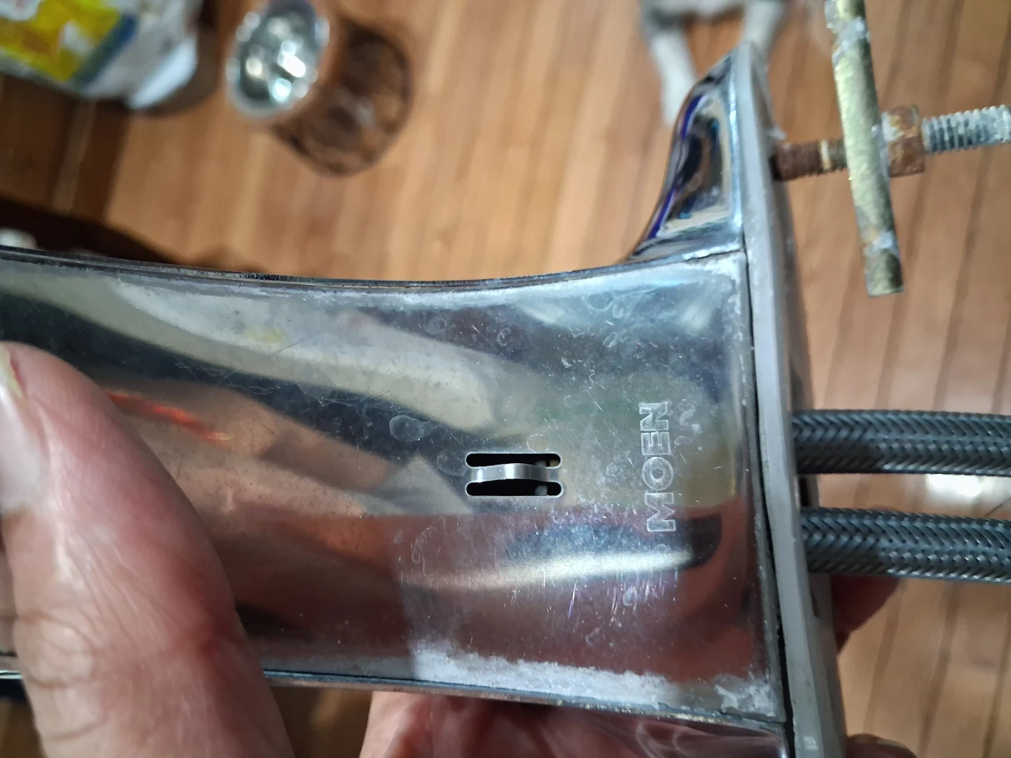 Moen bathroom sink faucet - photo 3