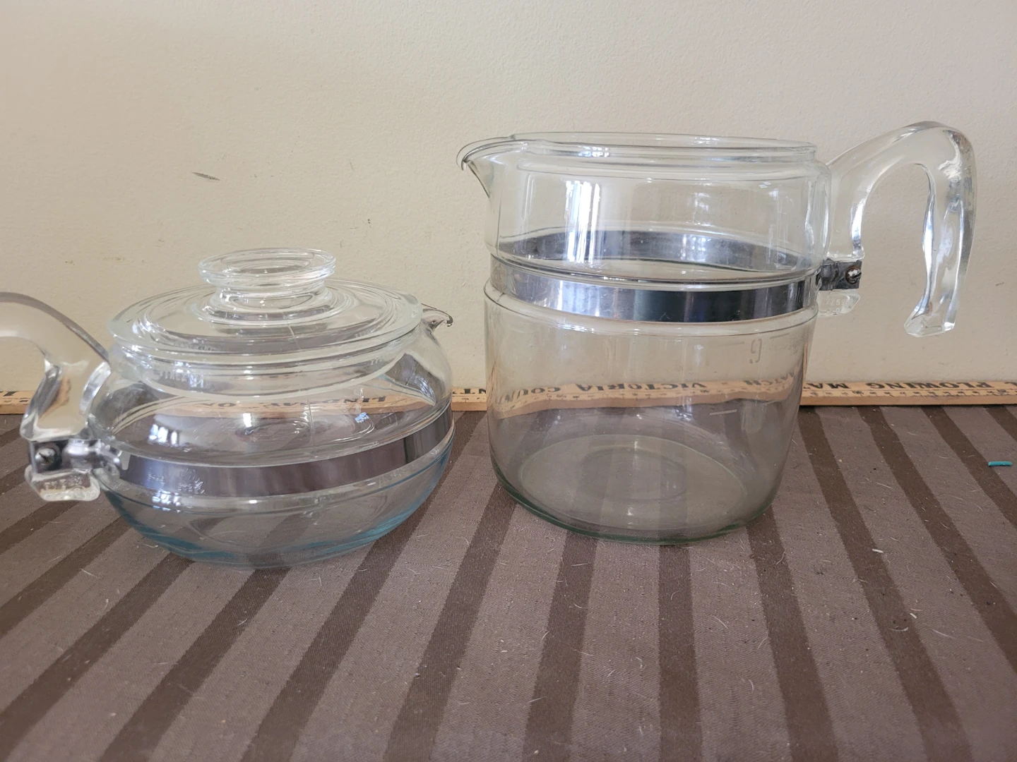 Vintage Pyrex Glass 9 cup Coffee Maker + Teapot - photo 2