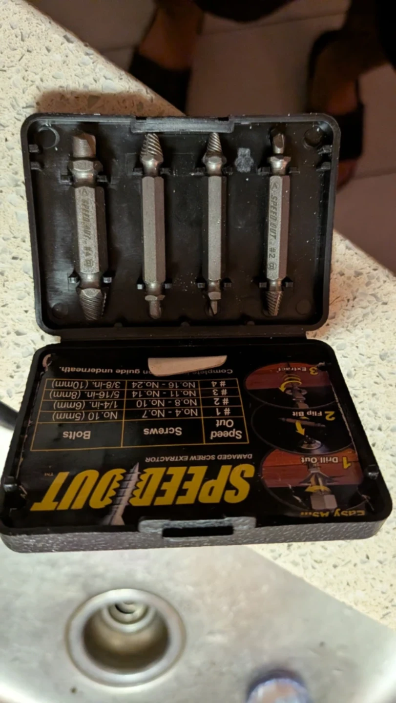 SpeedOut Damaged Screw Extractor Set