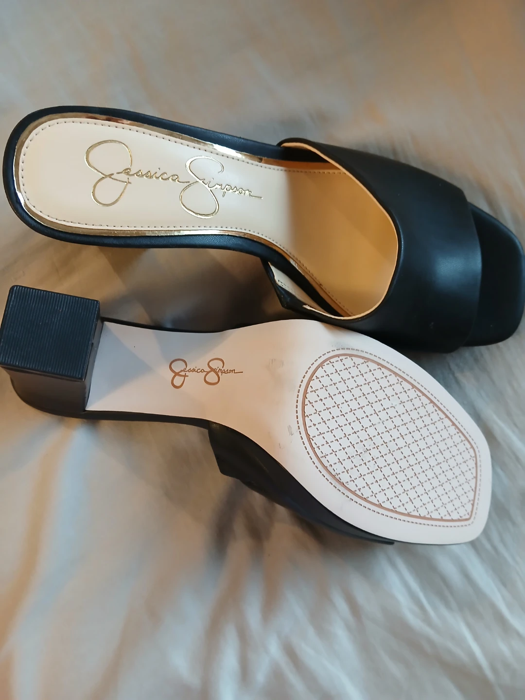 Jessica Simpson black heels size 8M - photo 4