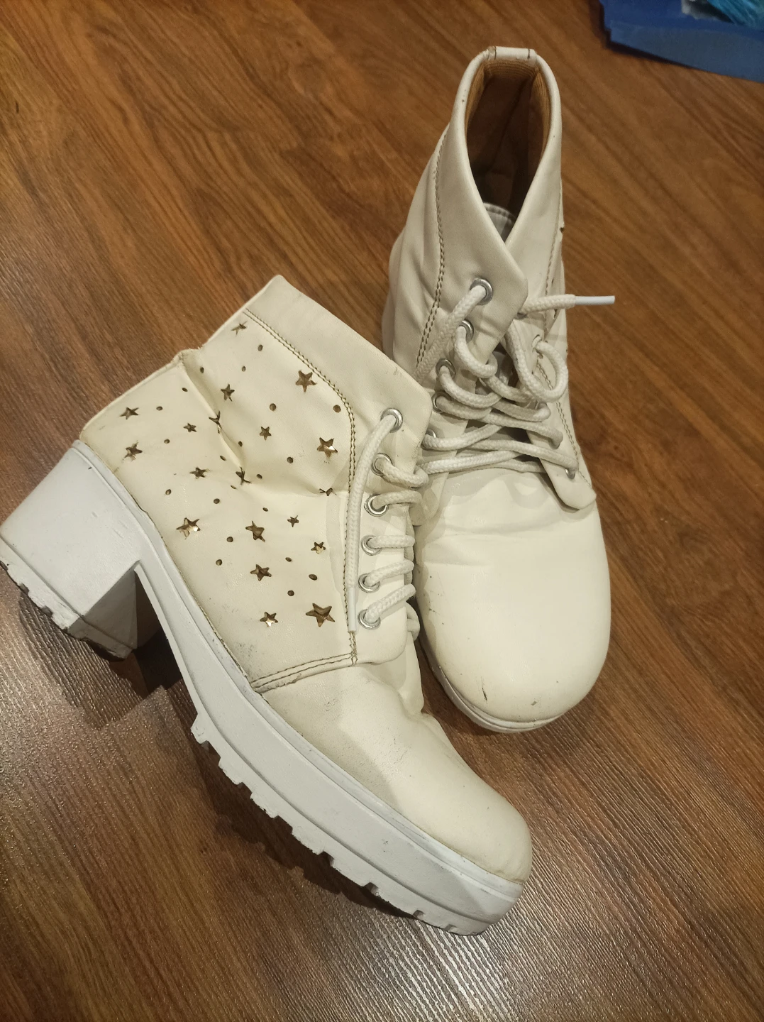White Star Pattern Lace-Up Ankle Boots - photo 3