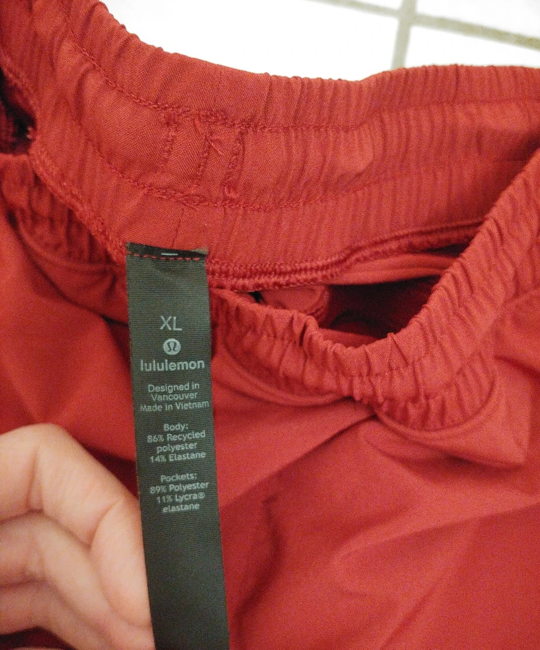 Lululemon Men's Shorts (XL) - photo 4