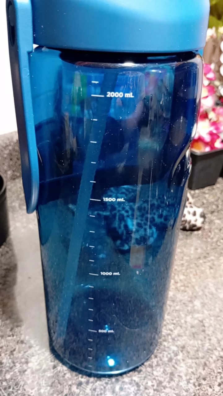 Large 2000ml Blue Water Bottle - photo 4