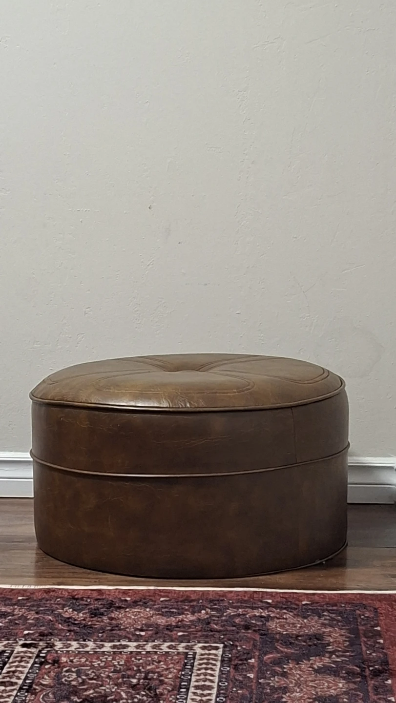 Brown Faux Leather Tufted Ottoman 🏈