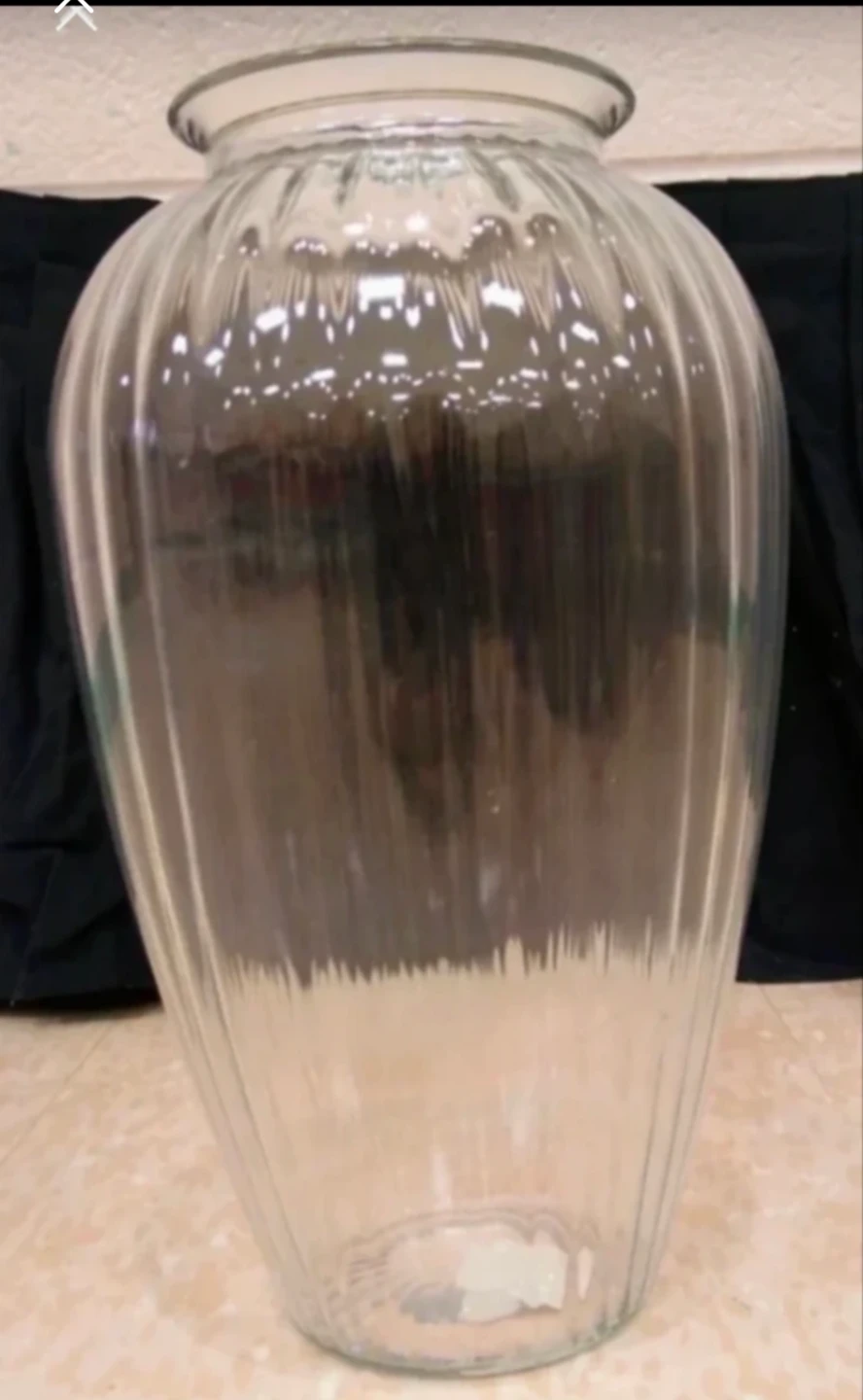 New Large Glass Ribbed Vase