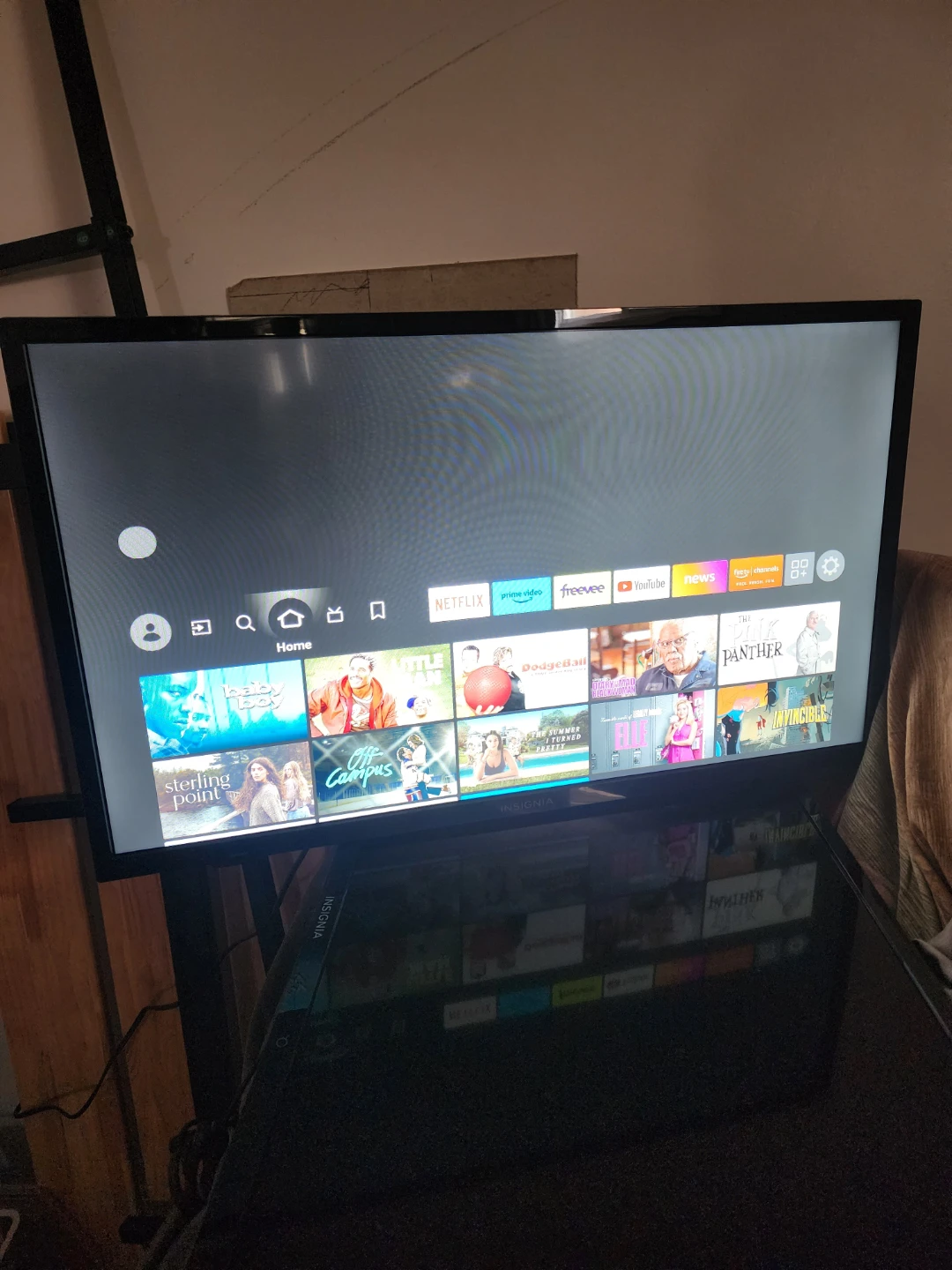 Insignia 32-inch Smart HD Fire TV