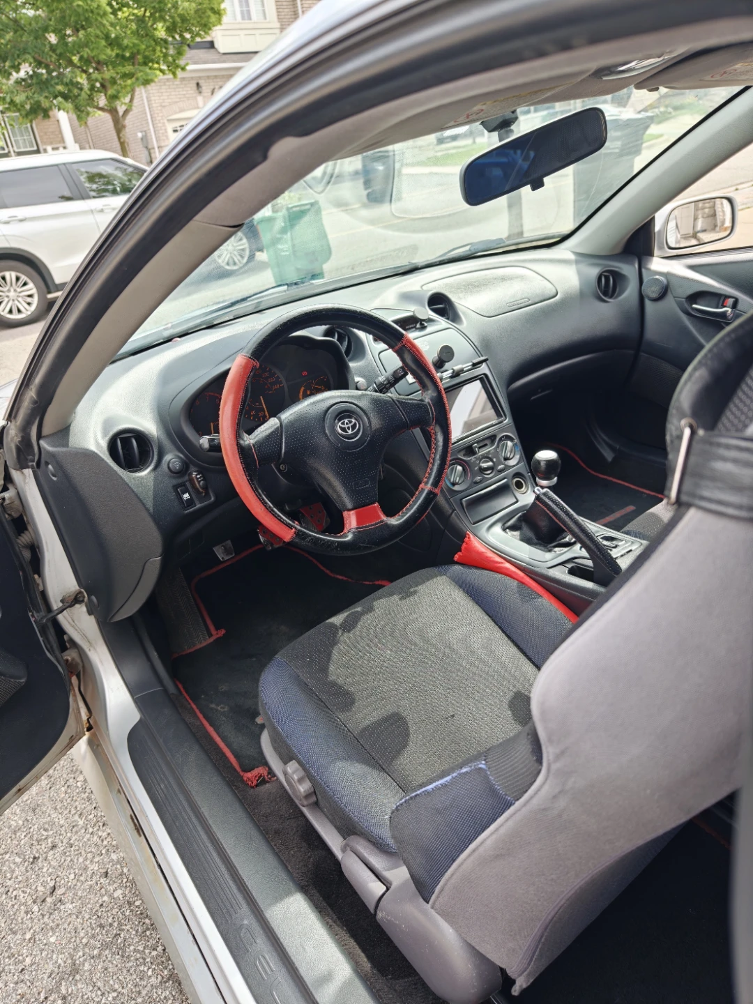 2003 Toyota Celica GT - photo 5