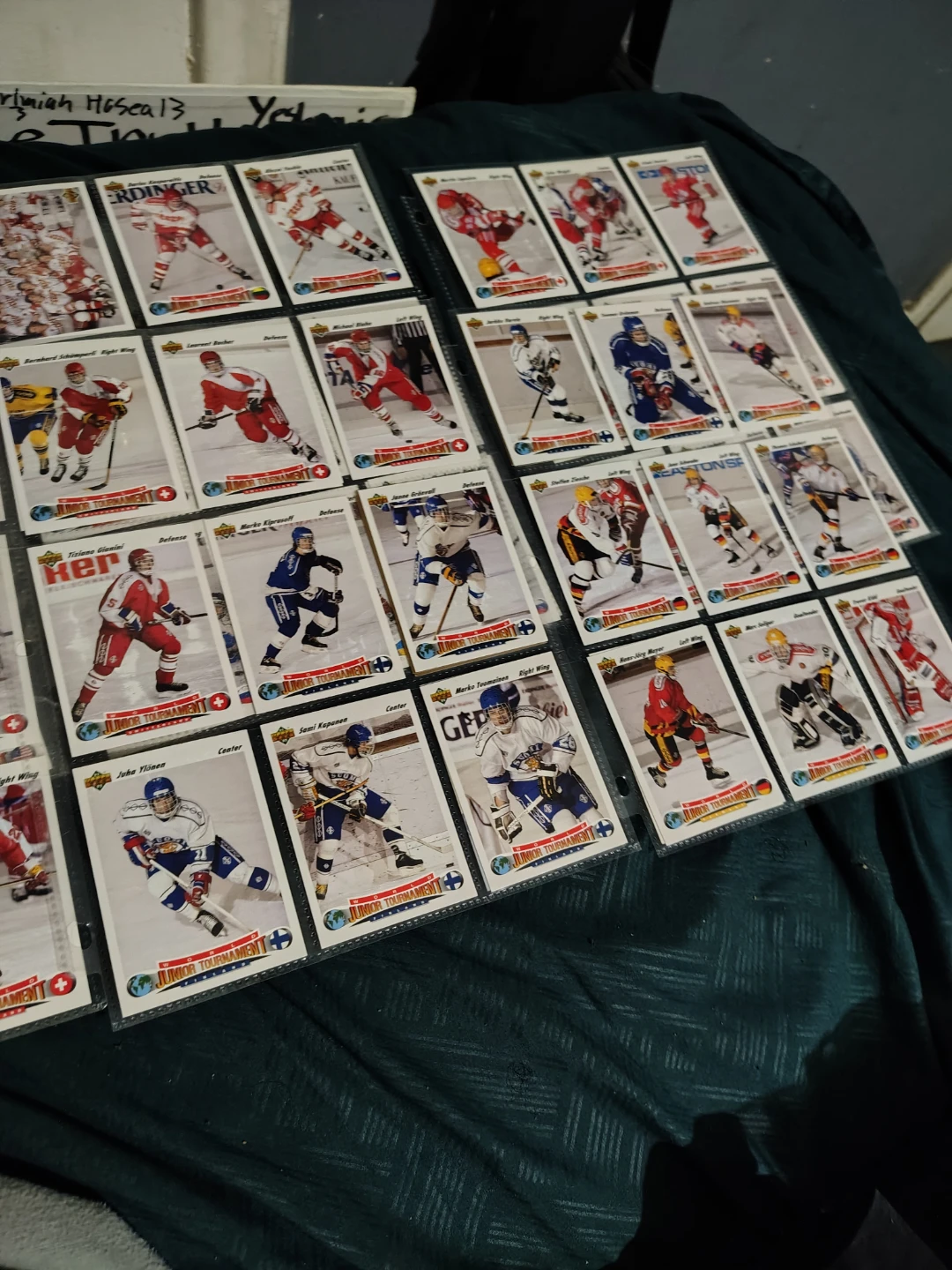 60 or more  cardss World Junior Hockey Cards - photo 5