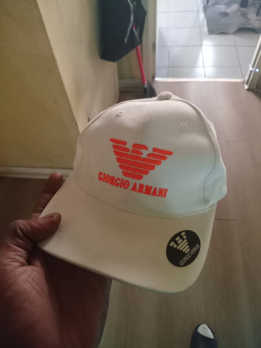 Giorgio Armani hat