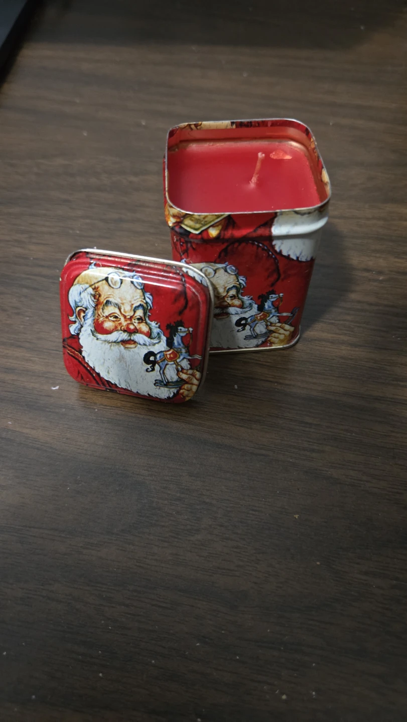 Santa Claus Red Tin Candle