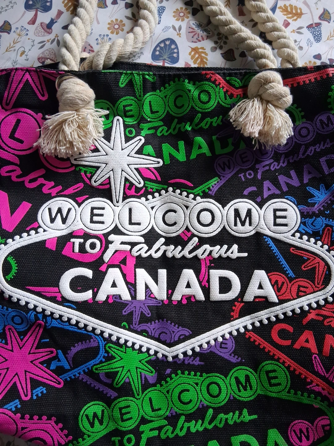 Welcome to Fabulous Canada Tote Bag - photo 2