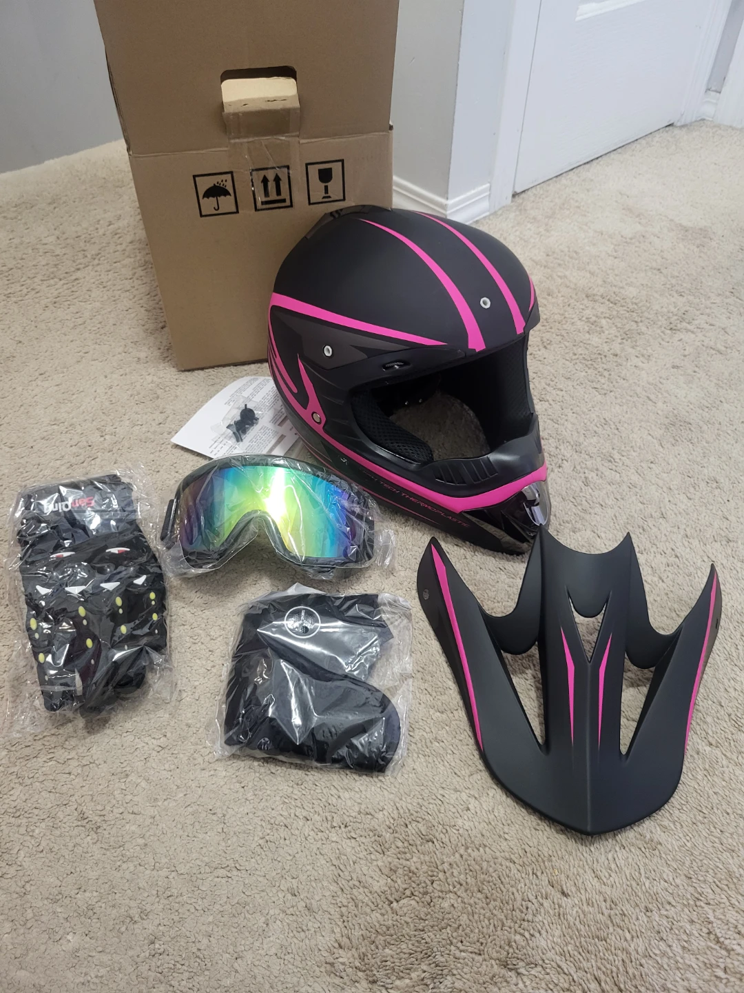 Motocross helmet size XL (New)