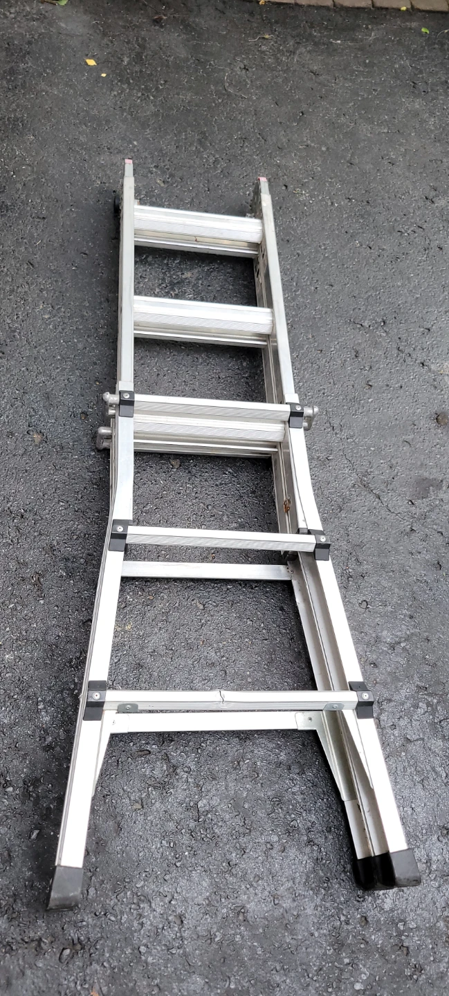 Multi-Position & 20ft  Aluminum Extension Ladders - photo 3