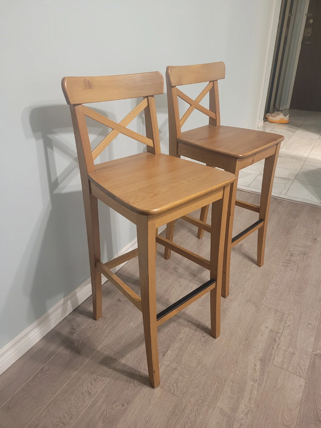Set of Two Wooden Bar Stools - photo 3