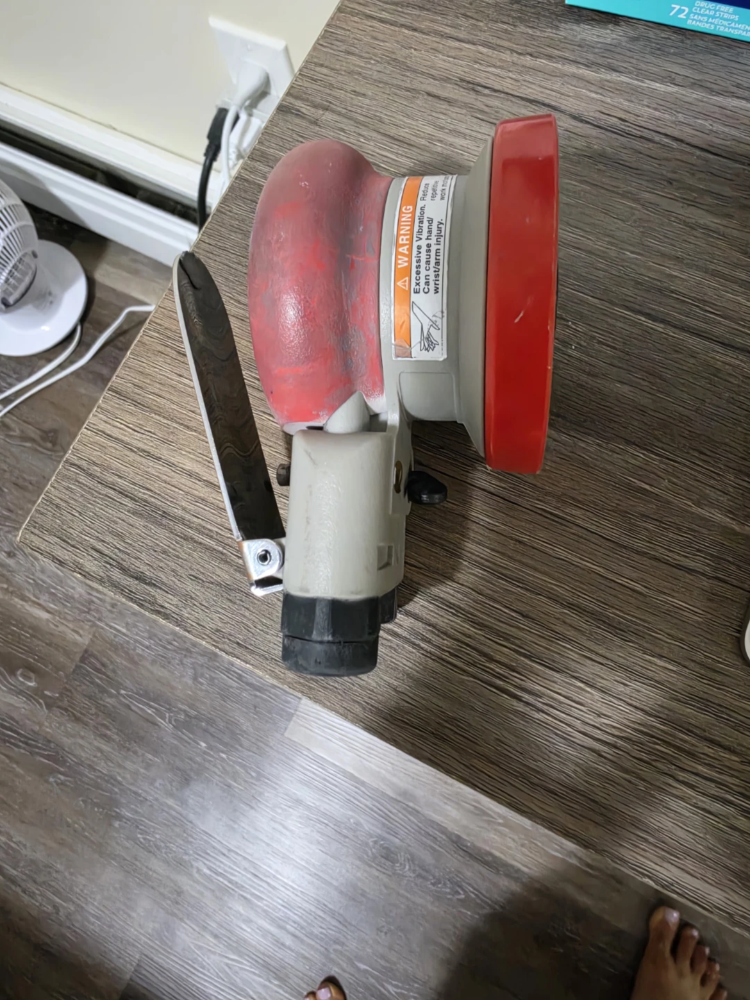 Mac Tools 6" Random Orbital Air Sander (AS60M9) - photo 4
