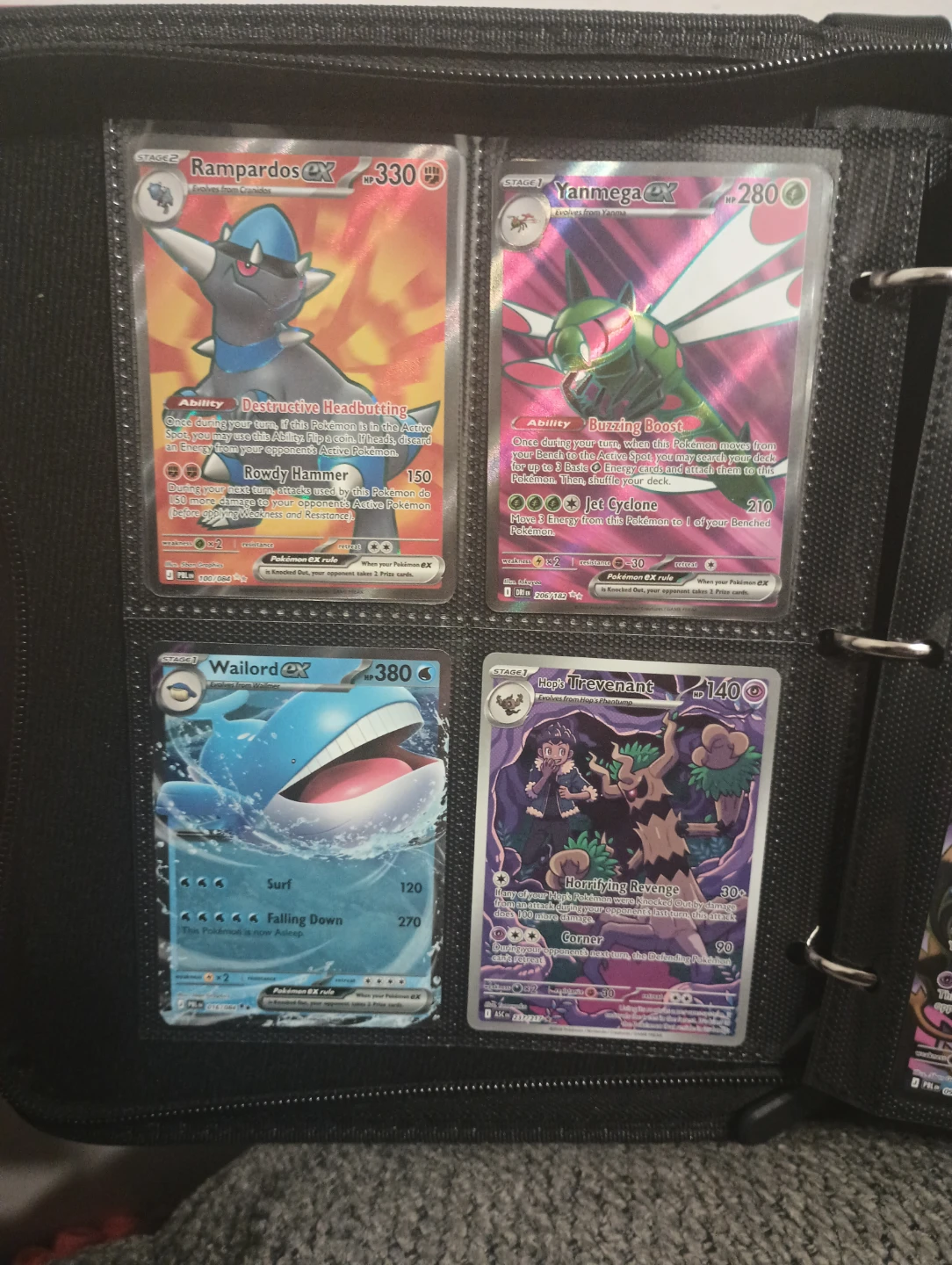 Pokemon Pikachu Hit Binder - photo 2