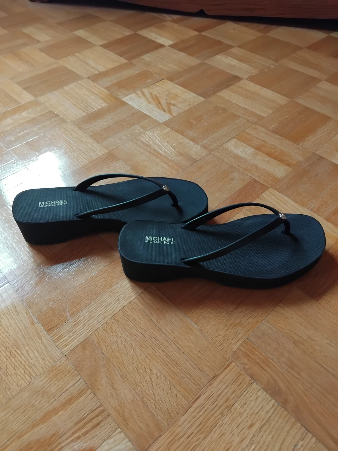 New Michael Kors Platform Flip-Flops - photo 3