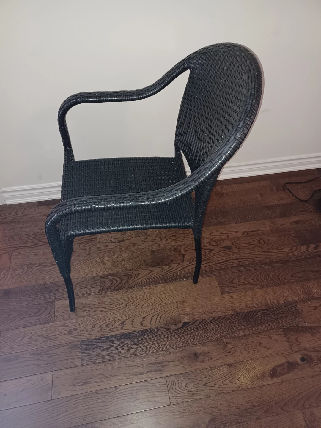 Black Wicker-Style Armchair - photo 5