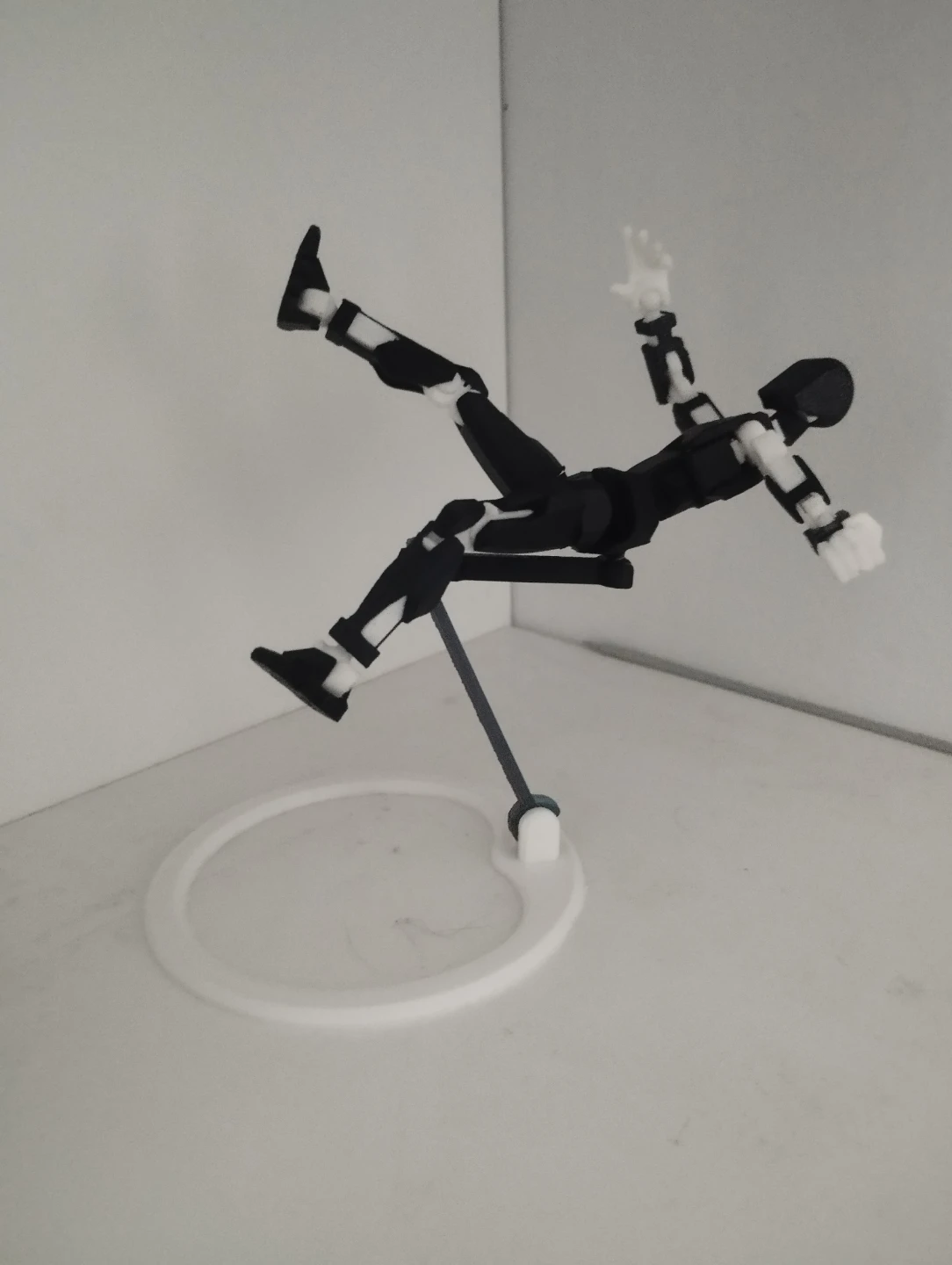Dummy 13 articulated action figure with accessories