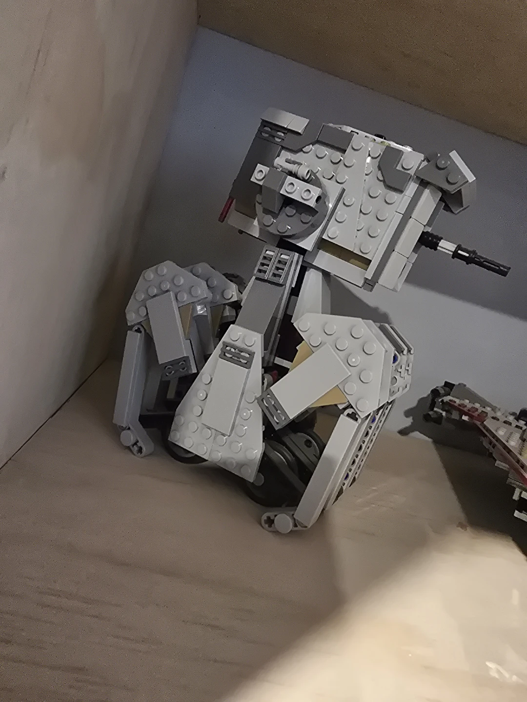 LEGO Star Wars AT-ST Walker - photo 3