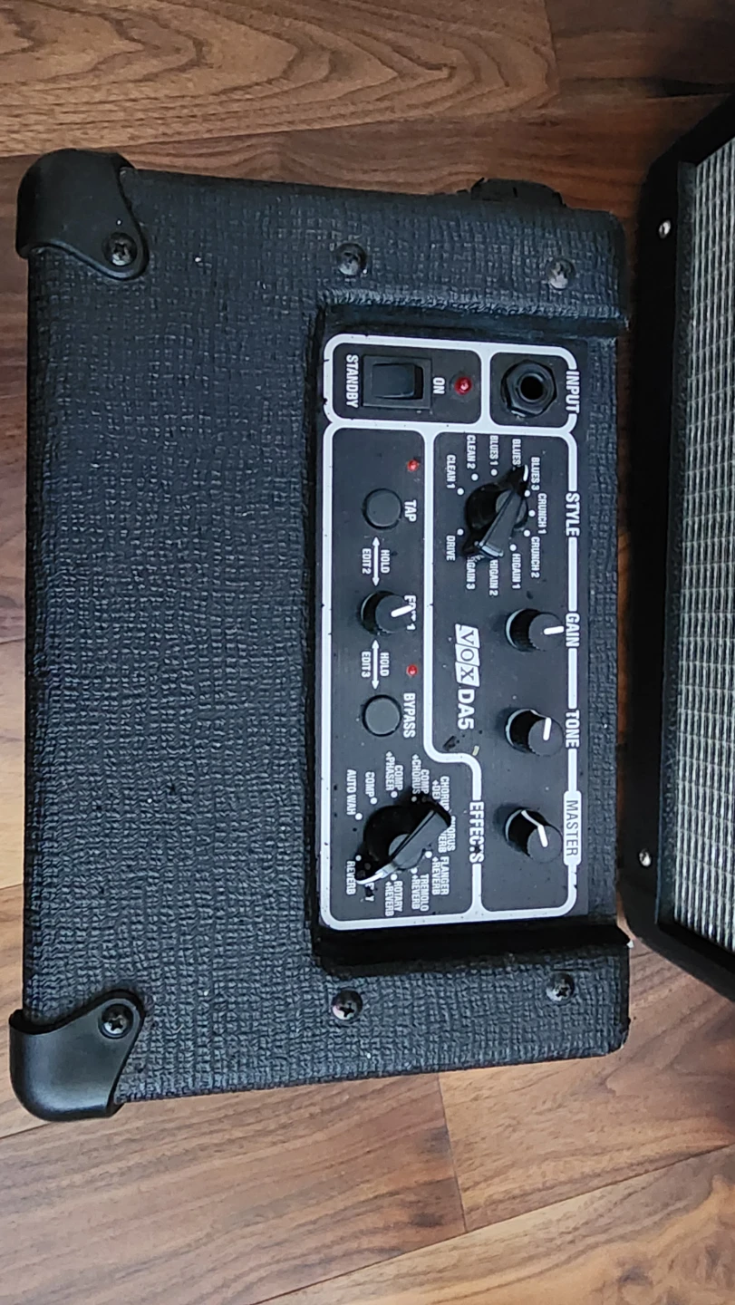 Vox DA5 Rhythm Guitar Amplifier - photo 2