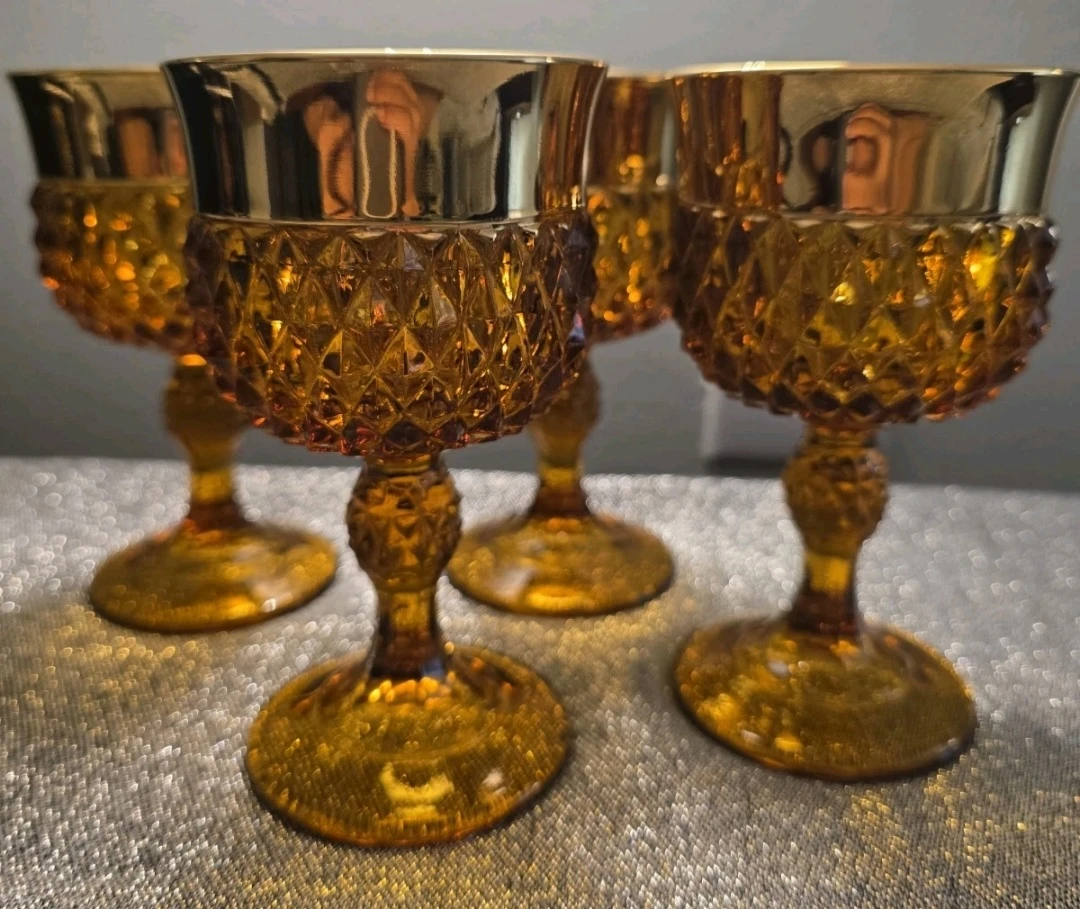 Set of 4 Amber Diamond Pattern Gold Rim Goblets