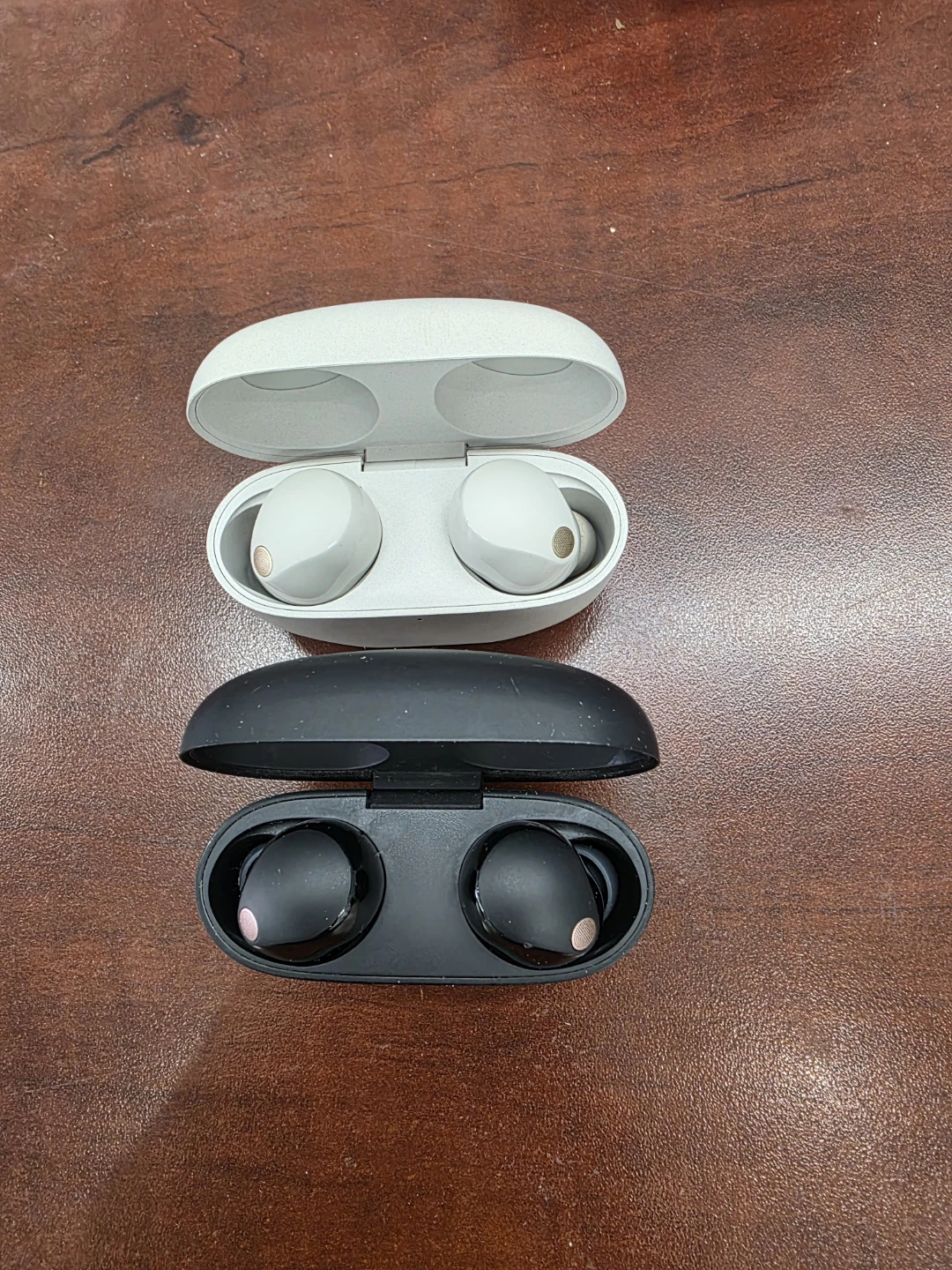 Two pairs of Sony WF-LS900N LinkBuds S - photo 3