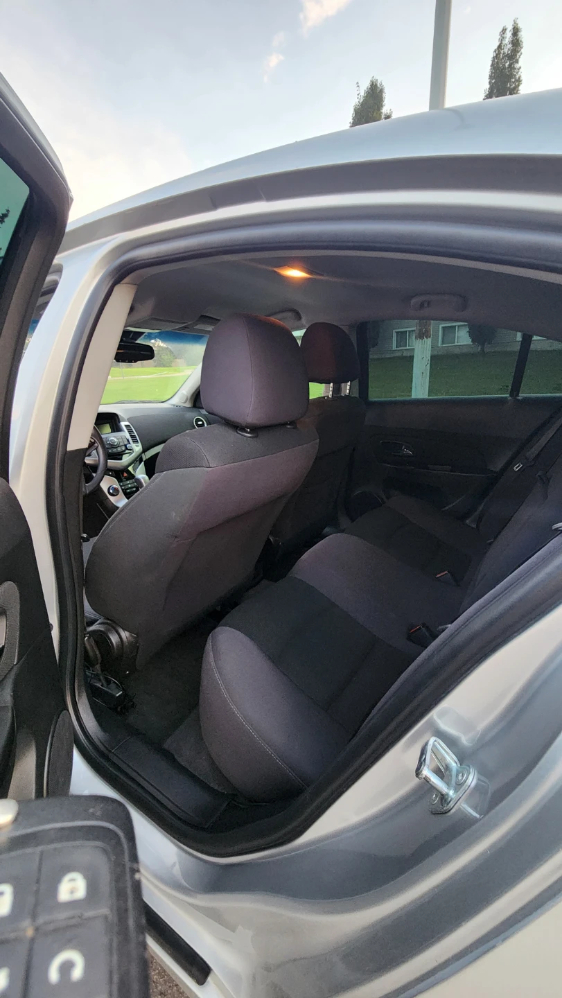 2012 Chevrolet Cruze LT - photo 4