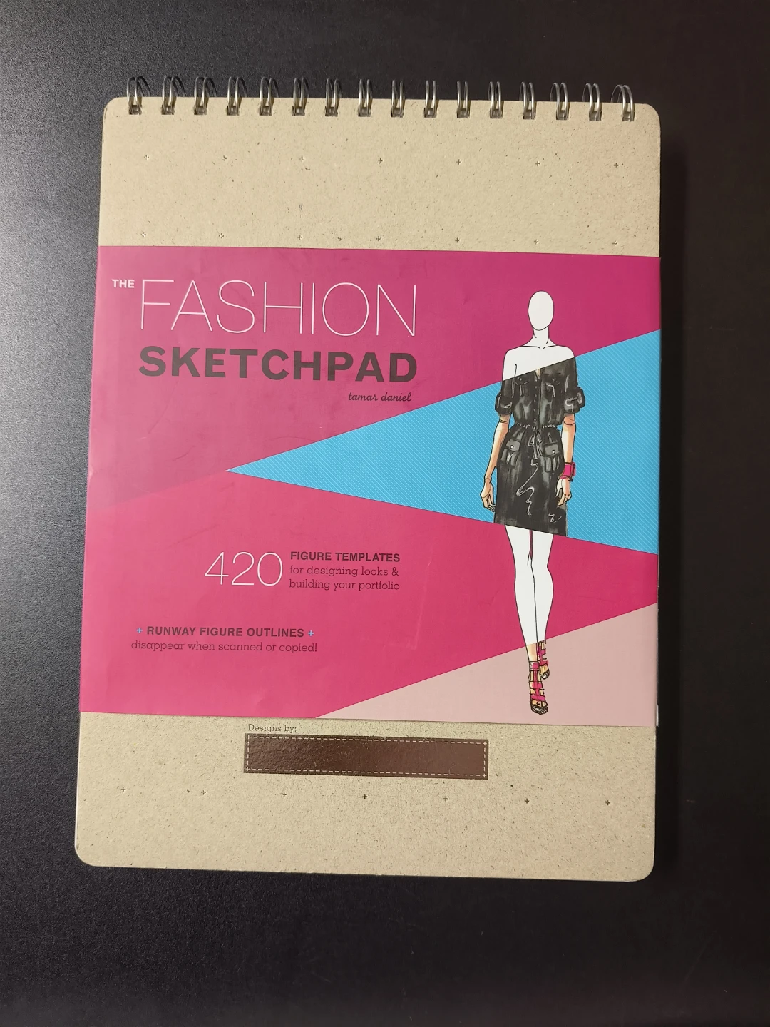 Set of 3 sewing and fashion design books - photo 3