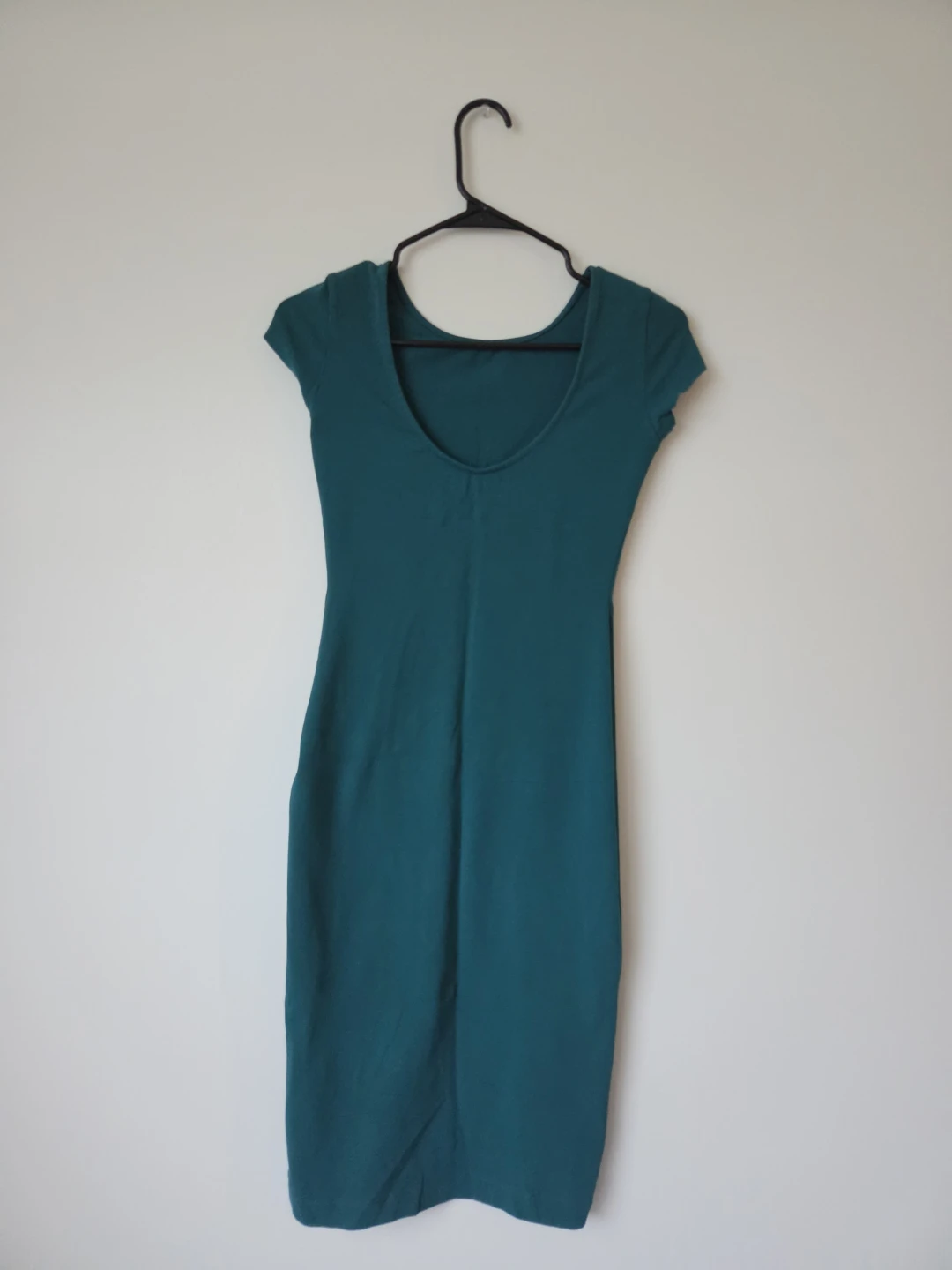 Teal Fitted Dress with a Subtle Back Cutout 🏈 - photo 2