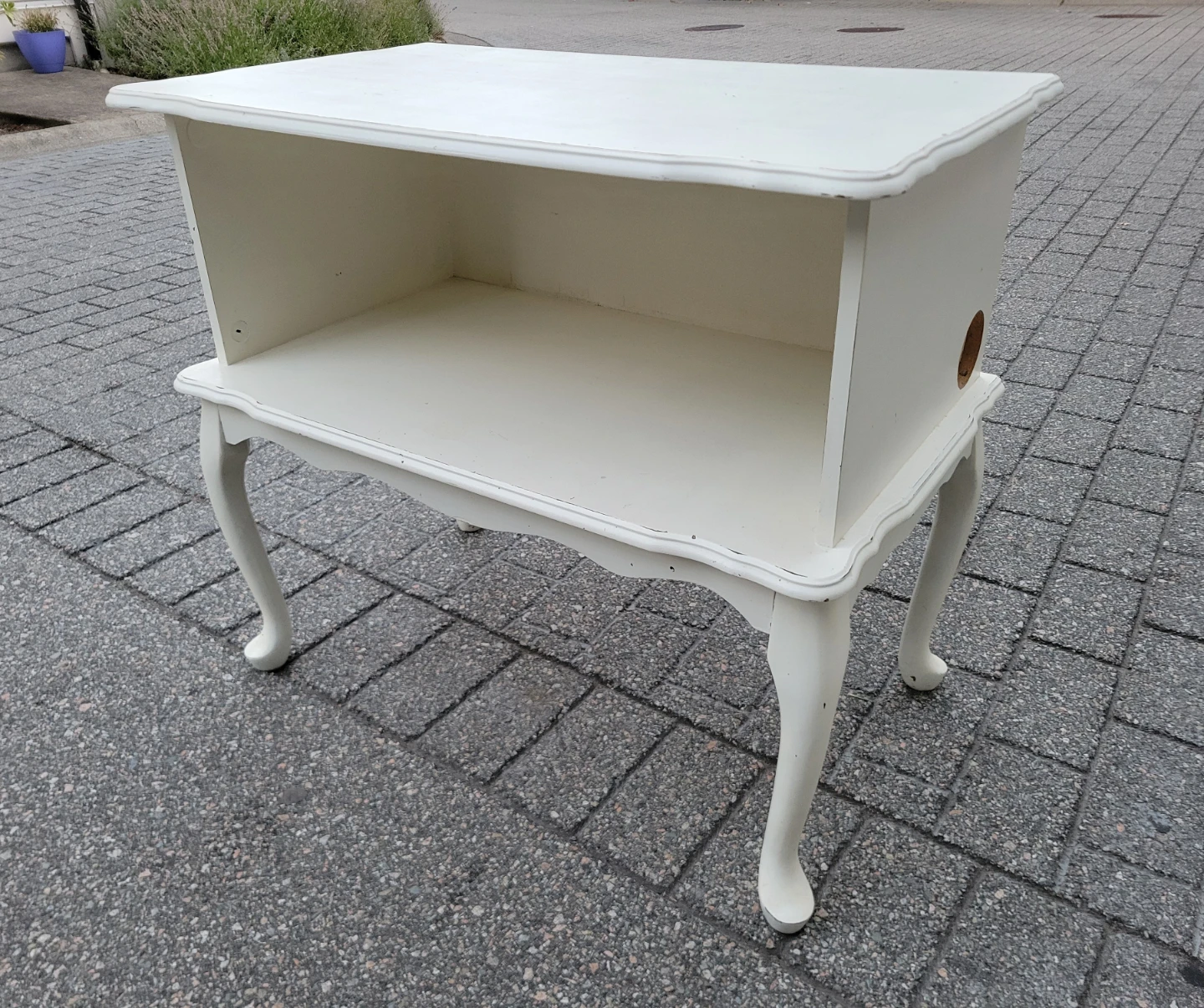 Vintage French Provincial Side Table / Nightstand / Media Stand