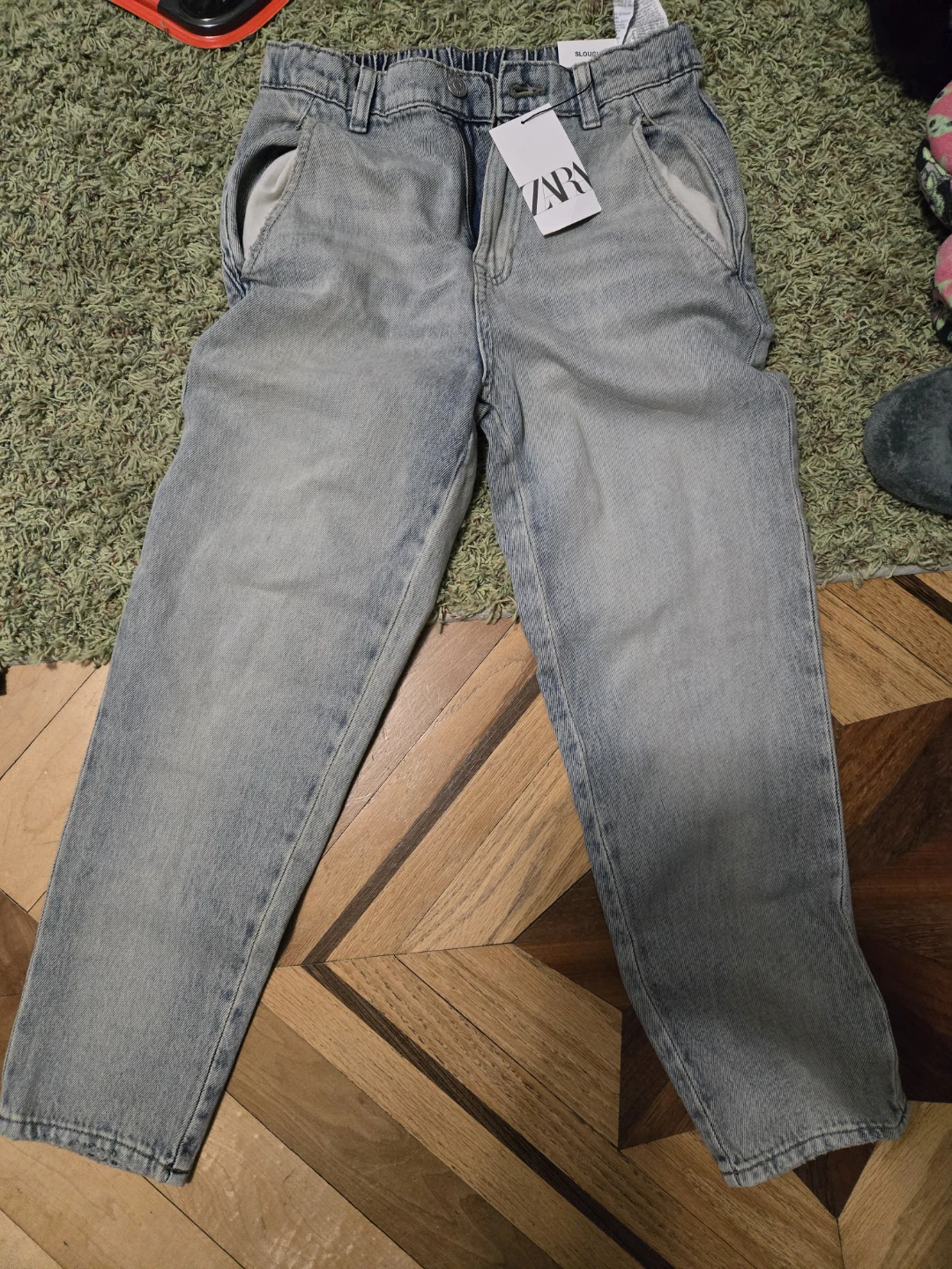 Zara Slouchy Fit Jeans Size 13-14 brand new