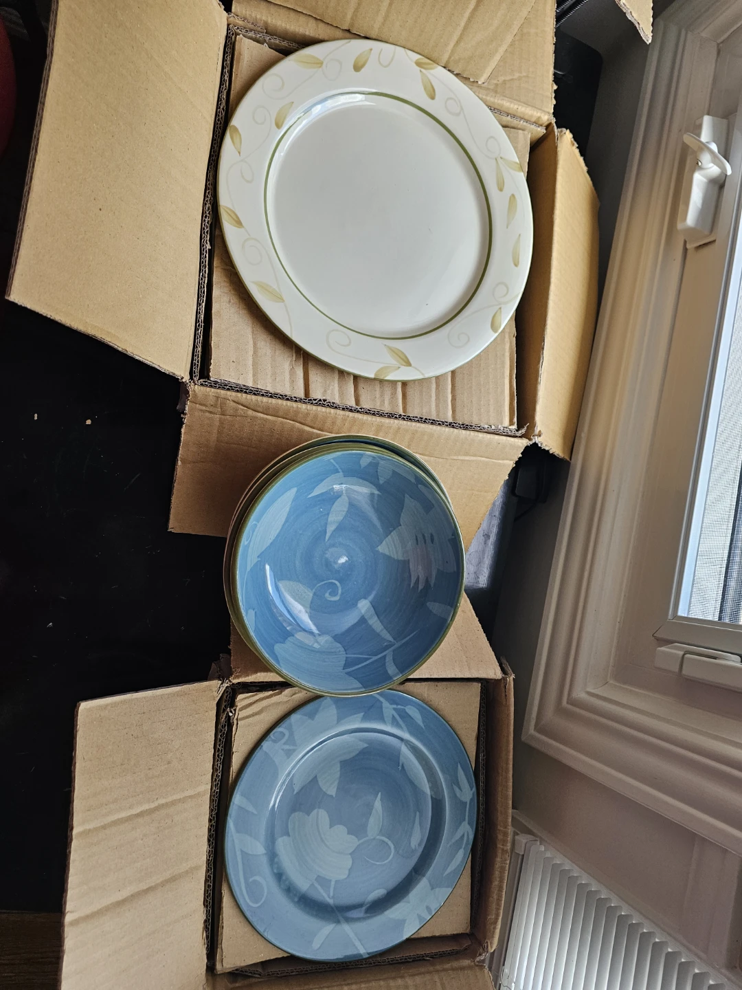 Assorted Dinnerware Set - photo 3