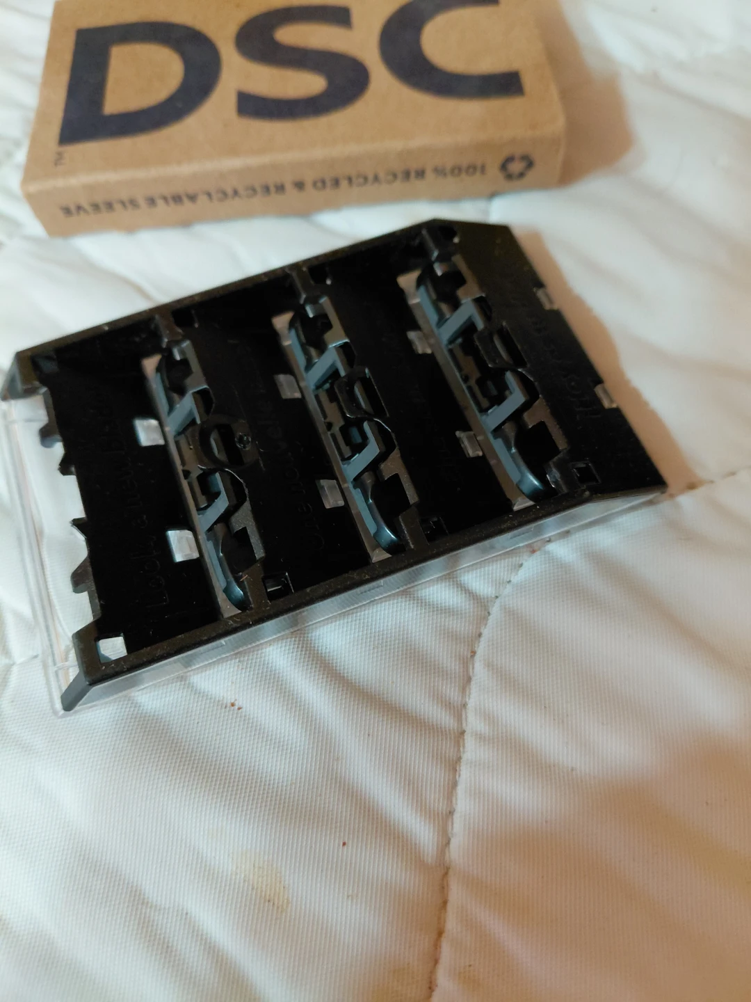 6 Blade Dollar Shave Club Razors(×3) - photo 2