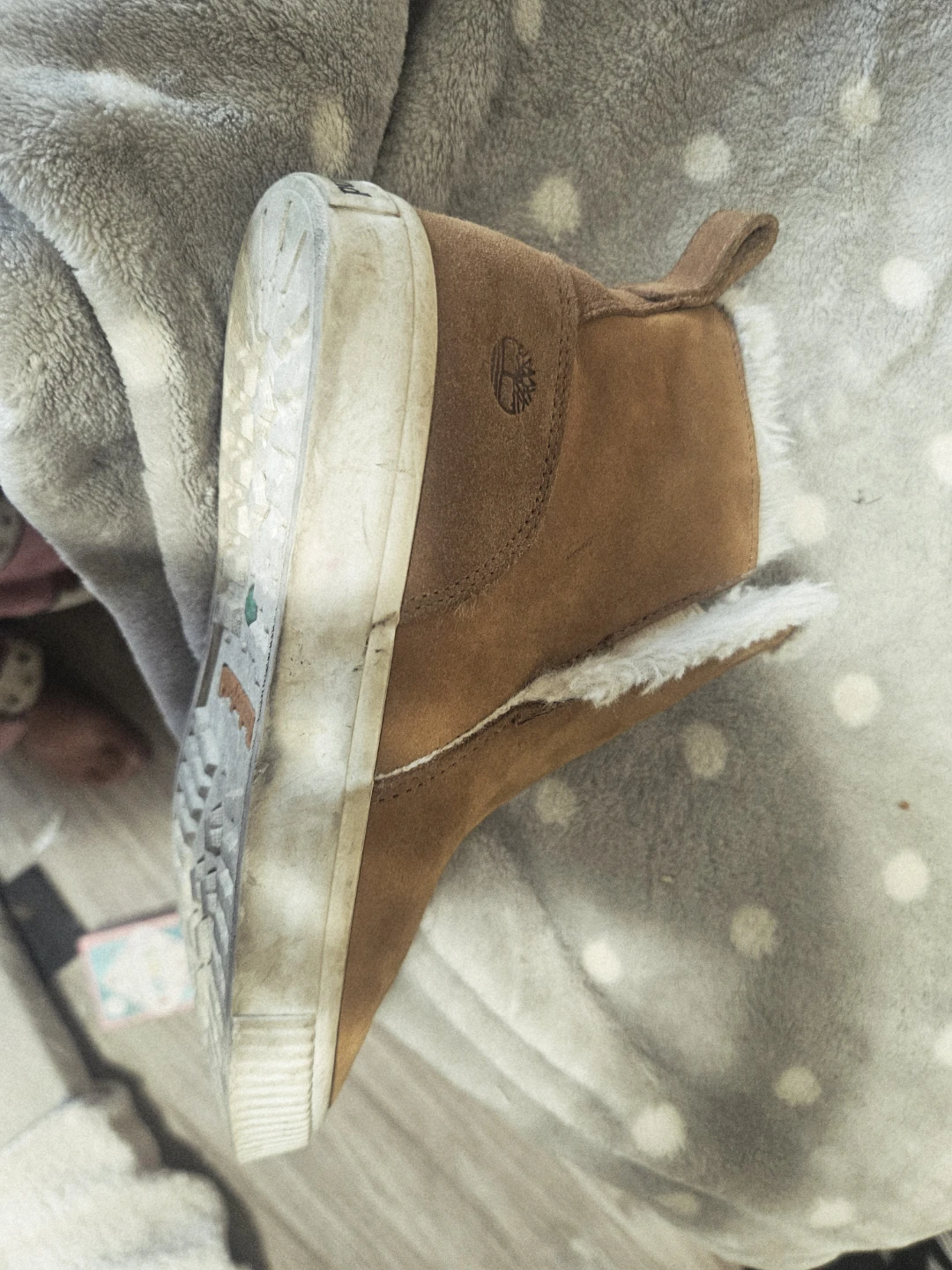 Size 8 Timberland Suede Faux Fur Ankle Boots - photo 2