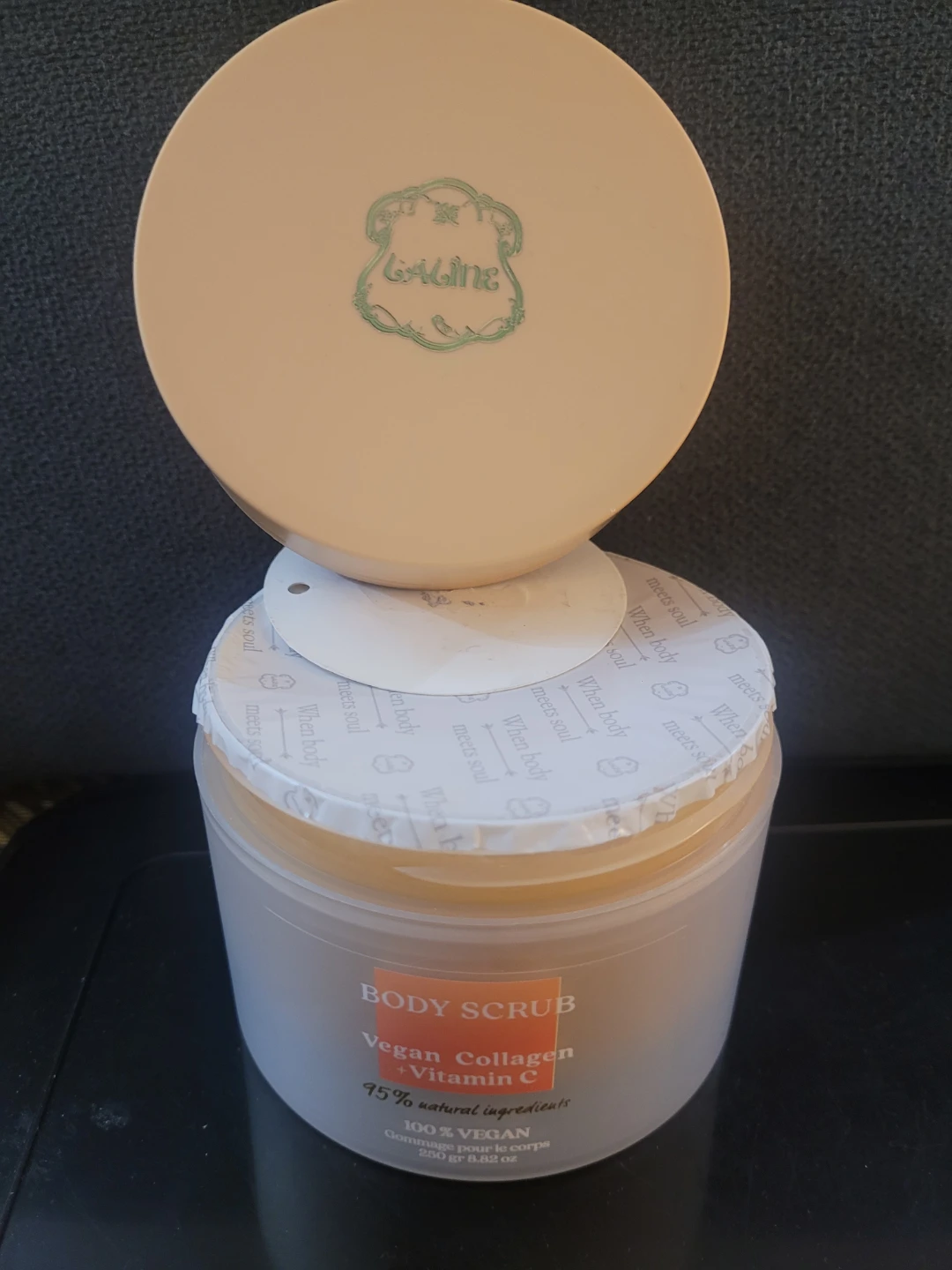 Laline Vegan Collagen + Vitamin C Body Scrub