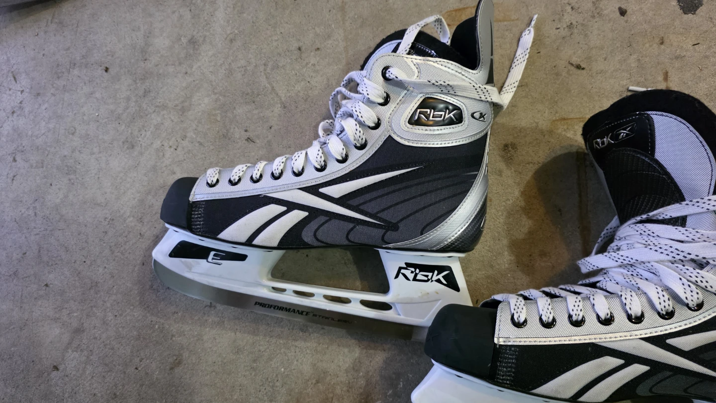 Reebok Ice Hockey Skates Size 11 - photo 3