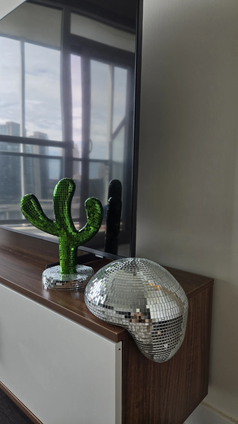 Melting Disco Ball Decor - photo 5