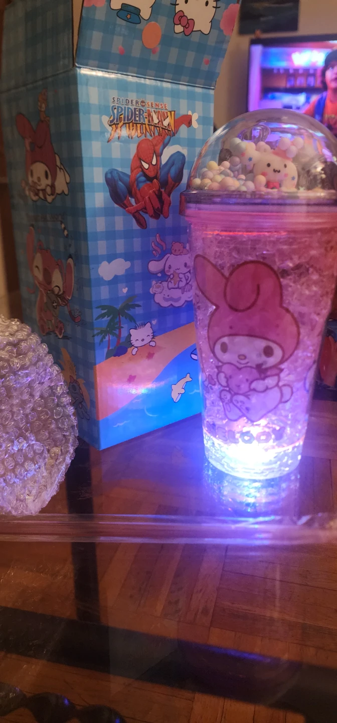 Sanrio My Melody Cinnamoroll LED Tumbler - photo 3
