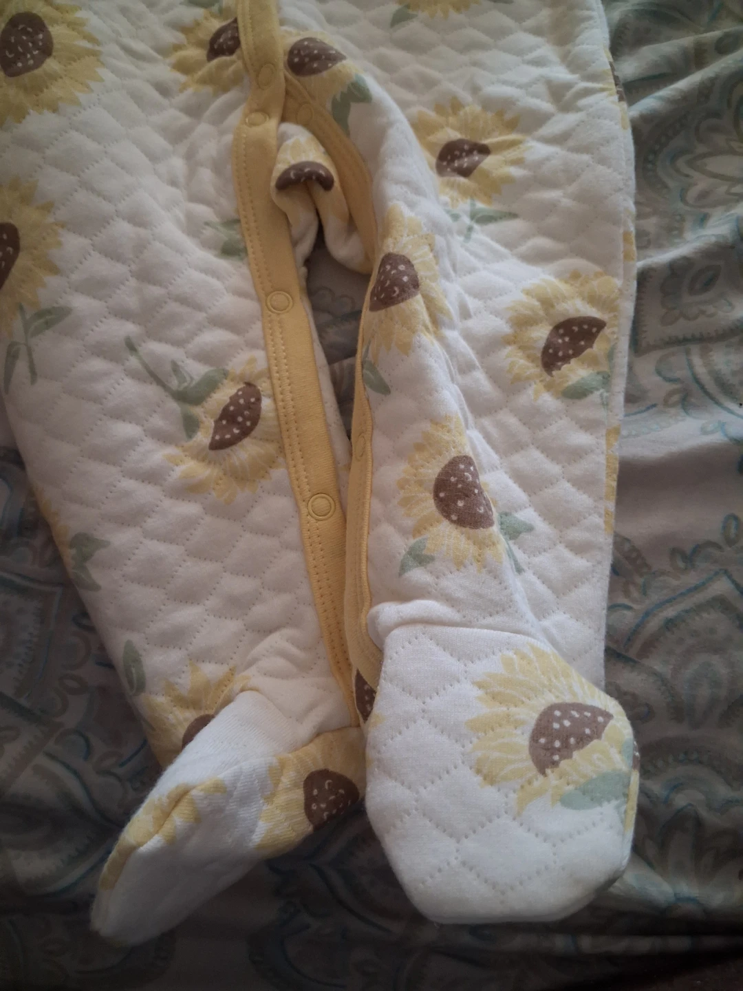 Little Beginnings Sunflower Sleep and Play - photo 2