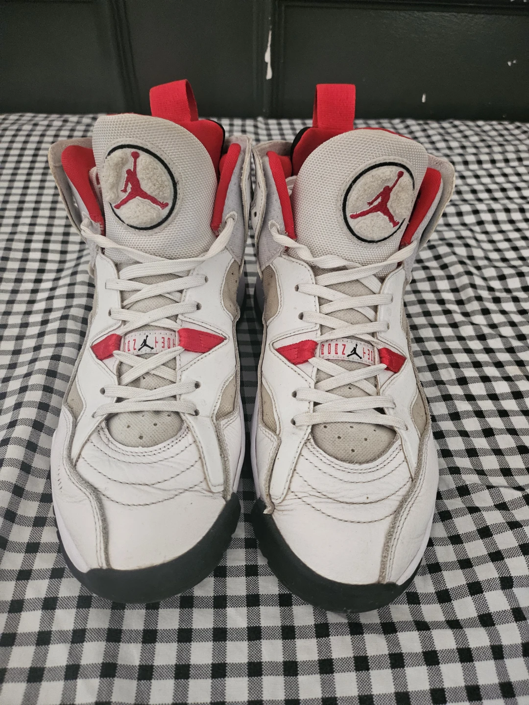 Jumpman Two Trey White University Red