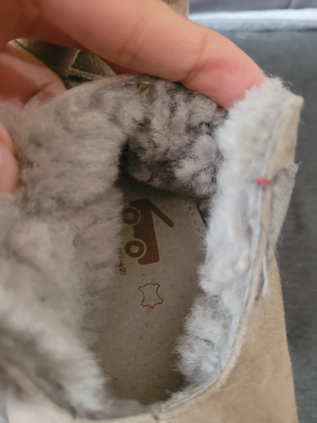See Kai Run suede baby booties size 5 - photo 3