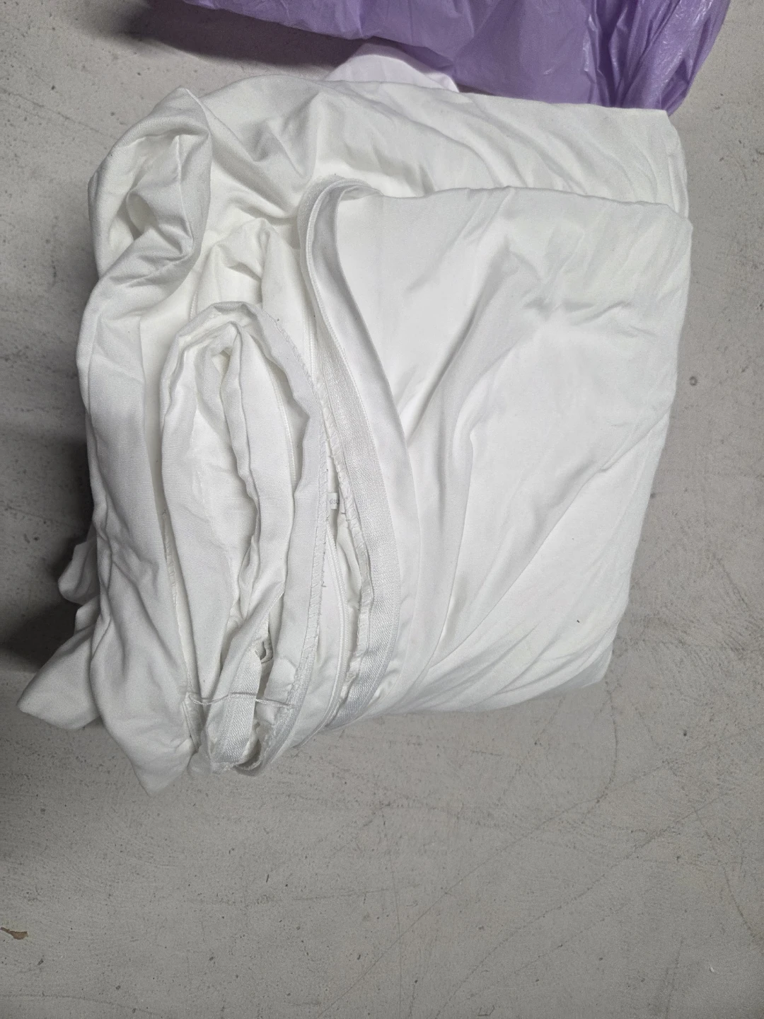 White Fitted Sheet - photo 5
