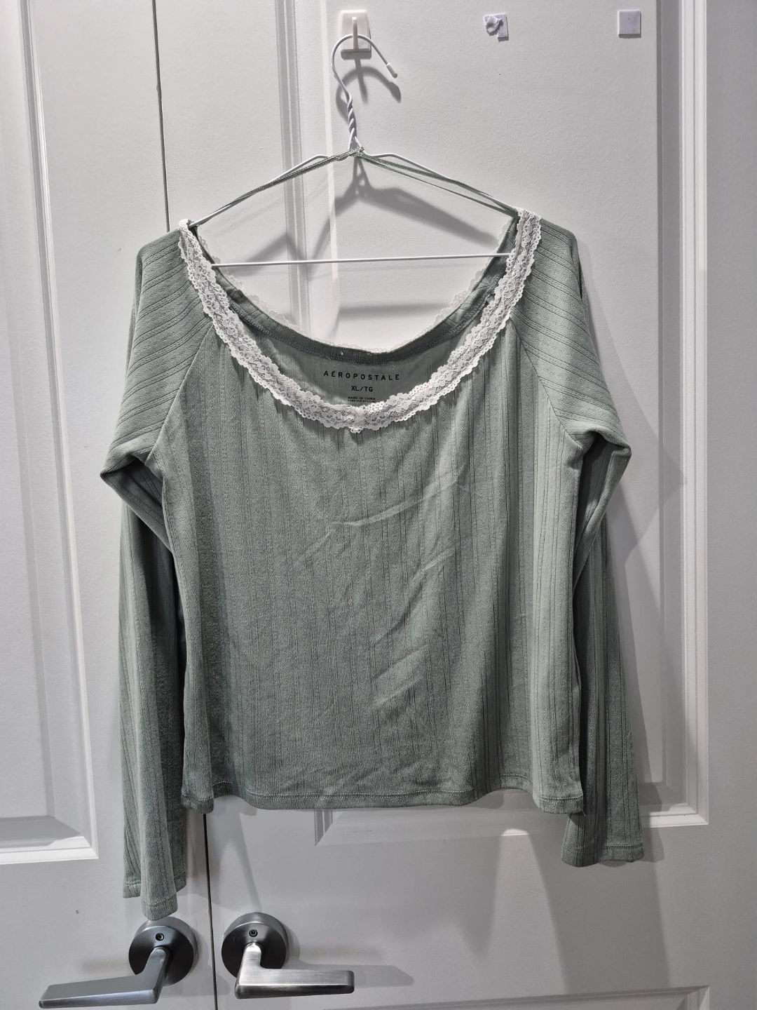 Aeropostale Sage Green Lace Trim Top XL